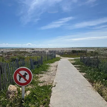 بيت للعطل Maisonnette - 100m De La - 10min A Pied Du Port *